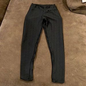 Tik tok famous leggings